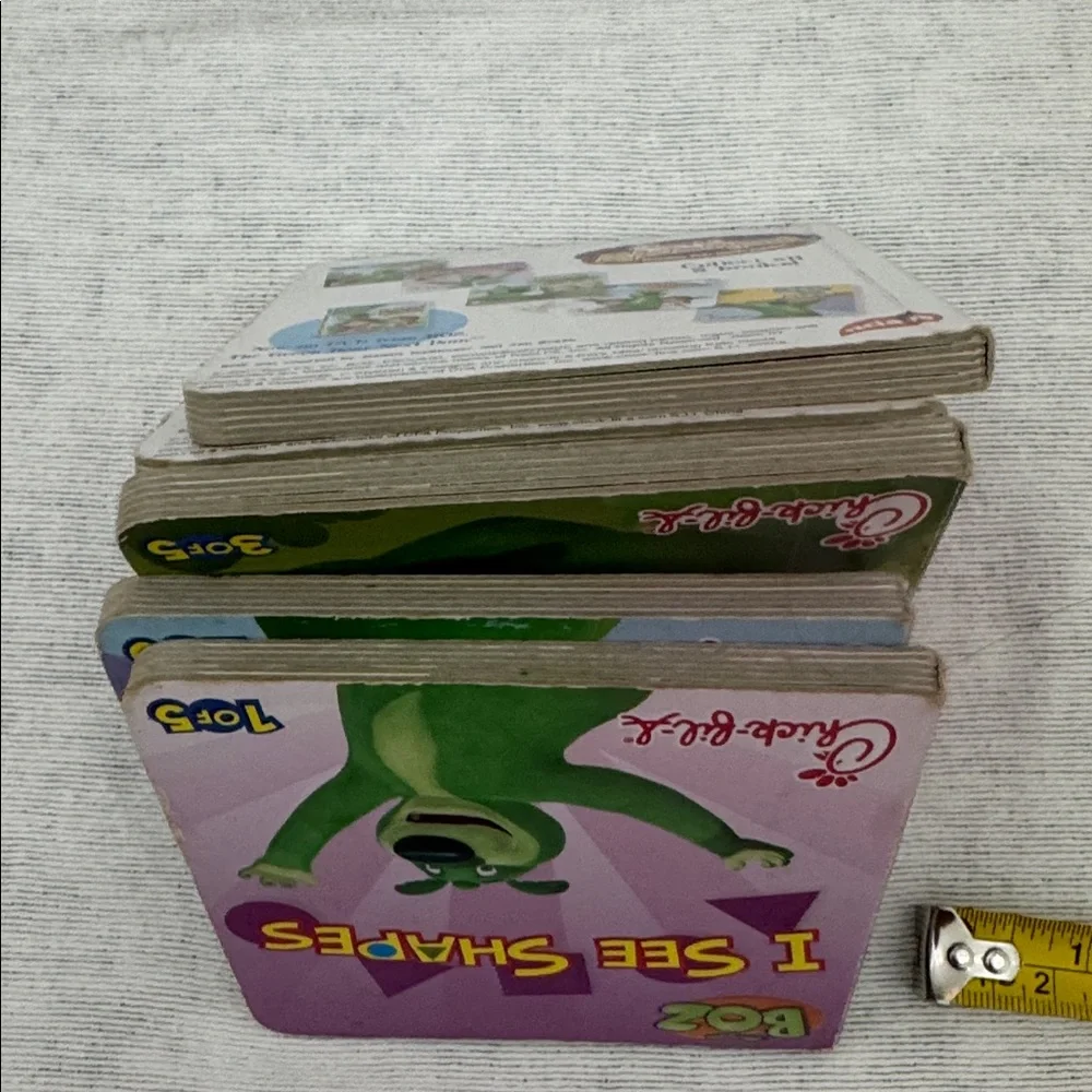 2007 Chick-fil-A Complete Set of 5 collectible 4”x 4” Boz’s Board books (OLCC)